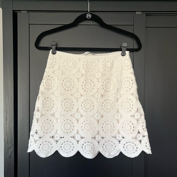 Abercrombie & Fitch Dresses & Skirts - A&F crochet skirt